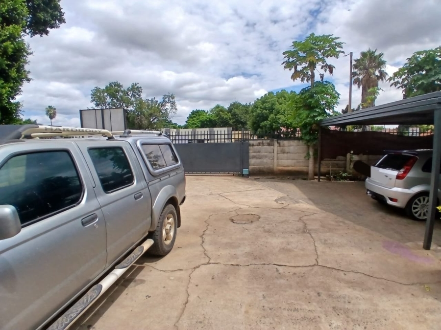 3 Bedroom Property for Sale in Rustenburg Central North West